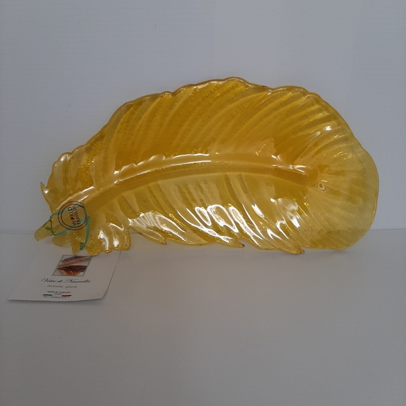 Vetri di Nennella Artistic Glass Leaf Plates, Trinket dish - Picture 13 of 16